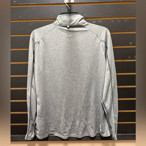 Women's Gray Pullover Top - Picture 3 of 3